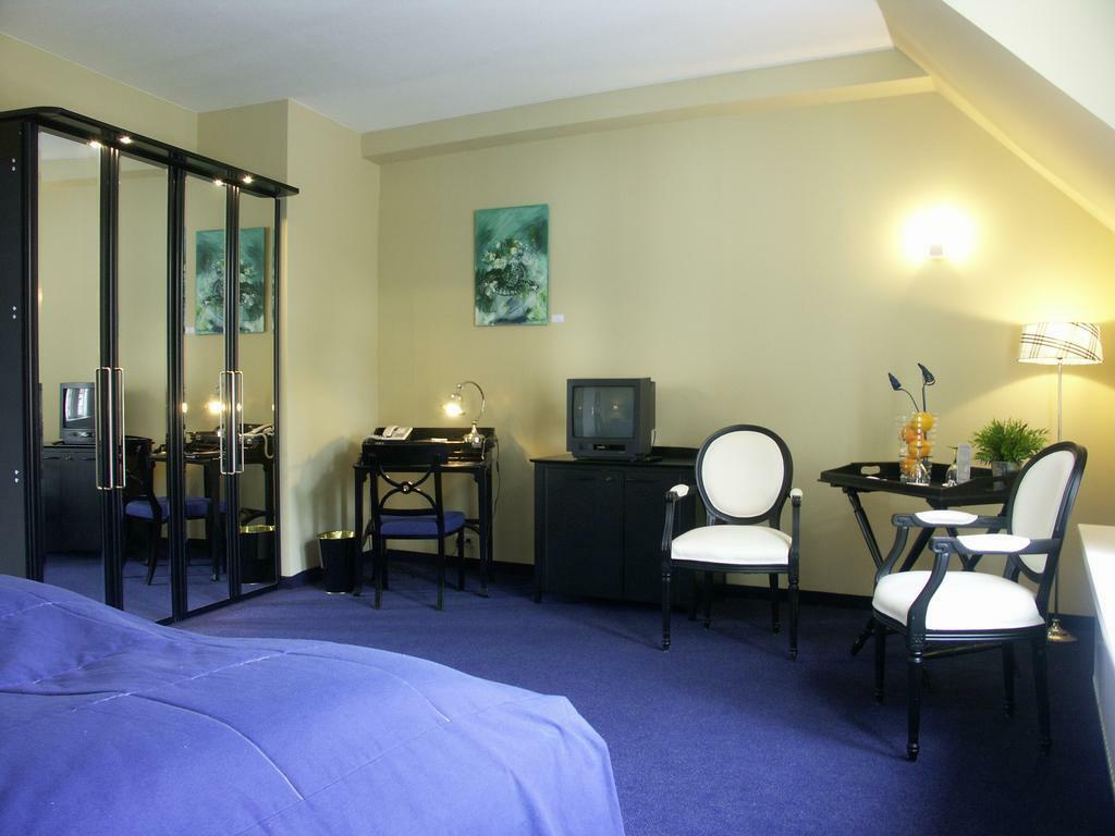 אלסטאטה Ahauser Land & Golfhotel מראה חיצוני תמונה